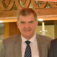 MdB Ewald Schurer (links) Bundestagskandidat Abuzar Erdogan (2. von links)